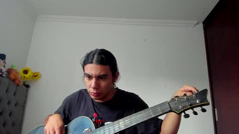 Snapshot of daemon_txuspunk chatting on 12/04/24, 09:24 DAEMON online show from 12/04/24, 09:24