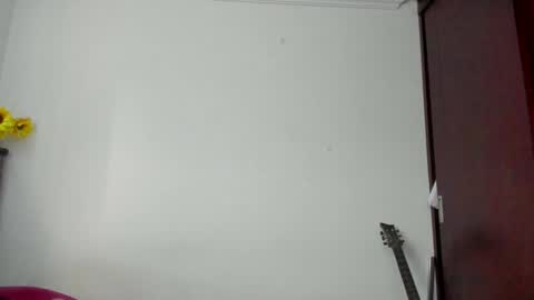 Snapshot of daemon_txuspunk chatting on 12/14/24, 08:40 DAEMON online show from 12/14/24, 08:40