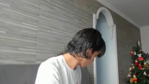 Snapshot of daemon_txuspunk chatting on 12/30/24, 07:32 DAEMON online show from 12/30/24, 07:32