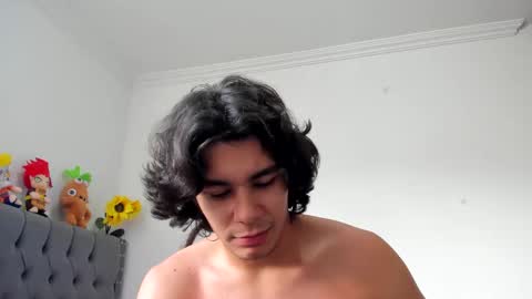 Snapshot of daemon_txuspunk chatting on 01/29/25, 07:00 DAEMON online show from 01/29/25, 07:00