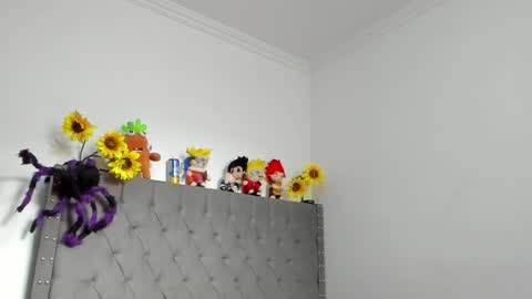 Snapshot of daemon_txuspunk chatting on 02/12/25, 07:35 DAEMON online show from 02/12/25, 07:35