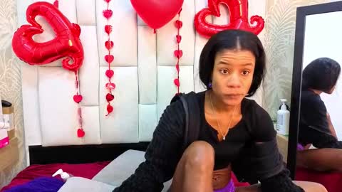 daffnelewis online show from 02/17/26, 11:18