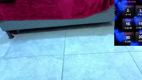 daffnelewis online show from 03/19/26, 11:14