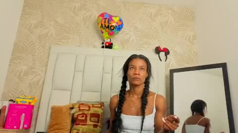 Snapshot of daffnelewis chatting on 04/22/26, 11:56 daffnelewis online show from 04/22/26, 11:56