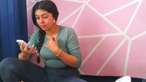 Snapshot of dafna_lorens_ chatting on 04/12/26, 06:46 dafna lorens online show from 04/12/26, 06:46