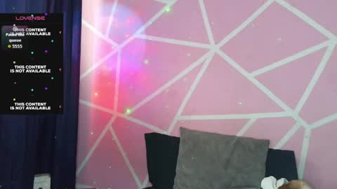 Snapshot of dafna_lorens_ chatting on 04/15/26, 05:42 dafna lorens online show from 04/15/26, 05:42