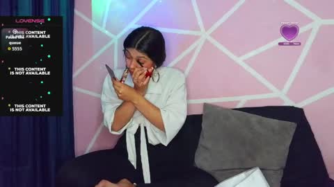 Snapshot of dafna_lorens_ chatting on 04/16/26, 11:18 dafna lorens online show from 04/16/26, 11:18