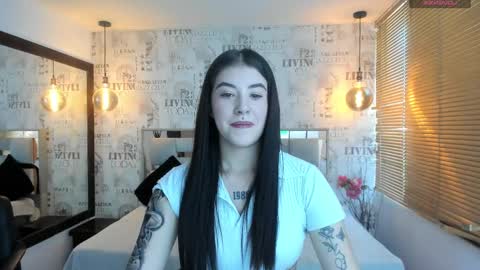 Snapshot of dafne_20 chatting on 09/13/25, 08:08 dafne_20 online show from 09/13/25, 08:08