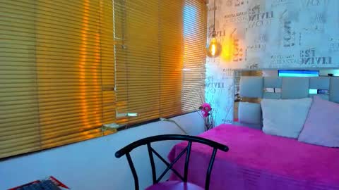 Snapshot of dafne_20 chatting on 10/10/25, 08:30 dafne_20 online show from 10/10/25, 08:30