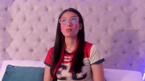 Snapshot of dafne_bss chatting on 03/20/26, 05:23 dafne_bss online show from 03/20/26, 05:23