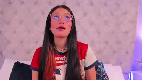 Snapshot of dafne_bss chatting on 07/16/26, 05:35 dafne_bss online show from 07/16/26, 05:35