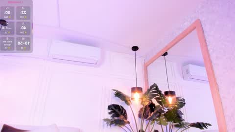 dafne_hillss online show from 03/20/26, 11:26