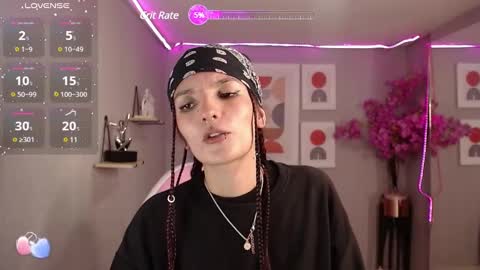 dafne huges online show from 12/11/24, 07:57