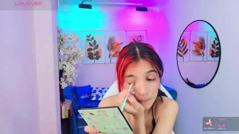 dafne huges online show from 11/10/25, 07:24