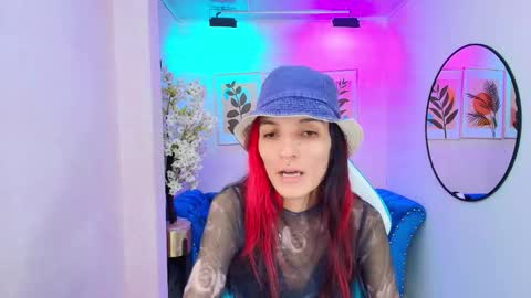 dafne huges online show from 11/17/25, 07:30