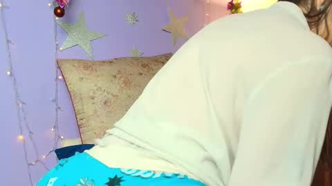 dafnemel online show from 12/17/25, 01:55