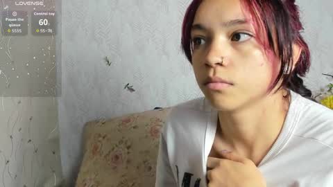 Snapshot of dafnemel chatting on 06/06/26, 11:37 dafnemel online show from 06/06/26, 11:37