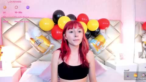 Snapshot of dafnne_hall chatting on 09/25/25, 04:16 Dafnne online show from 09/25/25, 04:16