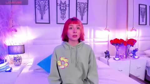 Snapshot of dafnne_hall chatting on 12/01/25, 03:22 Dafnne online show from 12/01/25, 03:22