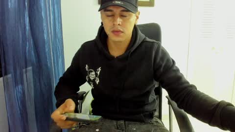 Snapshot of dage_19 chatting on 01/26/25, 03:38 my name is Jhon and I live in colombia online show from 01/26/25, 03:38