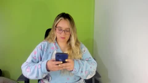 Dahia online show from 10/12/25, 07:18