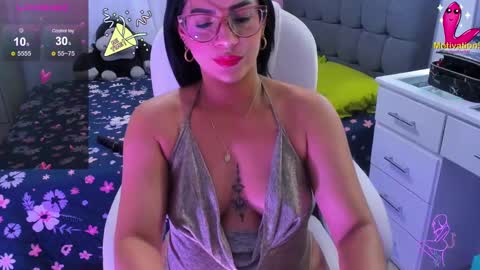 Dahian  online show from 12/29/24, 01:38