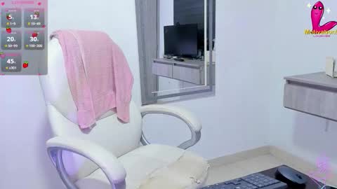 Dahian  online show from 09/25/25, 12:20