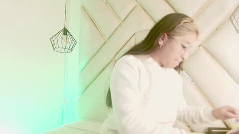 Dahiana  online show from 01/14/26, 11:49