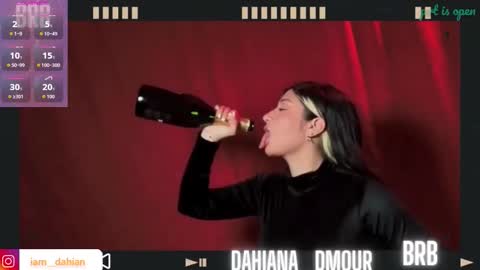 Dahiana  online show from 01/16/26, 12:09