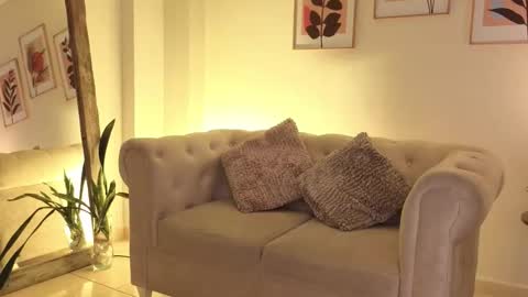 Snapshot of dahiana_walcott chatting on 03/03/26, 05:30 Dahiann Walcott online show from 03/03/26, 05:30