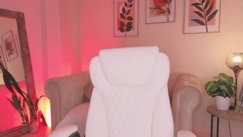 Snapshot of dahiana_walcott chatting on 04/16/26, 09:39 Dahiann Walcott online show from 04/16/26, 09:39