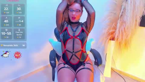 Dahlia online show from 10/15/25, 05:18