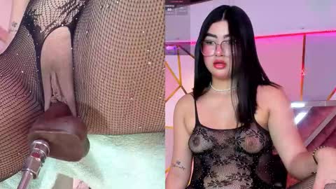 Snapshot of dahliafox_ chatting on 03/12/26, 02:23 Dhalia online show from 03/12/26, 02:23