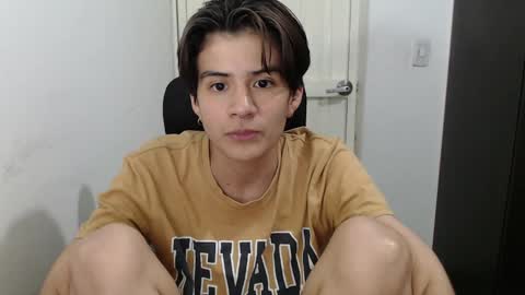 Snapshot of dahliarios chatting on 01/26/25, 04:41 lorena online show from 01/26/25, 04:41