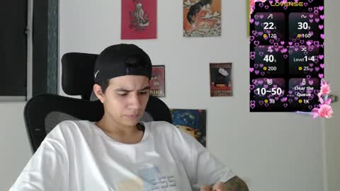 Snapshot of dahliarios chatting on 05/15/26, 02:07 lorena online show from 05/15/26, 02:07