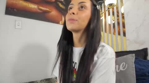 Dahlia online show from 12/16/25, 11:26