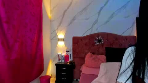 Snapshot of dahlyagoddess chatting on 07/18/26, 10:35 diosa dhaly online show from 07/18/26, 10:35