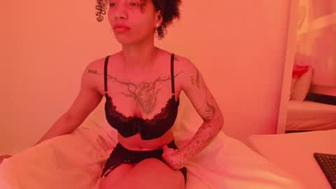 Daiana online show from 01/15/25, 12:04