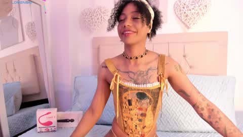 Daiana online show from 02/05/25, 03:20