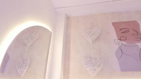 Daiana online show from 10/26/25, 08:04