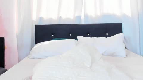 Snapshot of dailasmith chatting on 12/12/24, 07:04 Daila Smith  online show from 12/12/24, 07:04