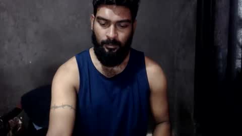 indian guys online show from 12/19/25, 04:08