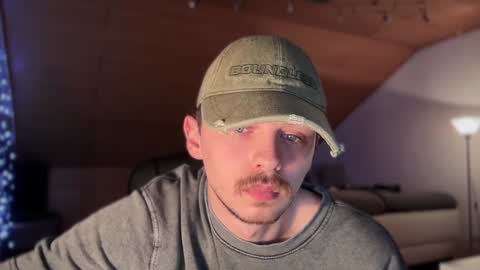 Daimon  online show from 01/22/25, 03:20