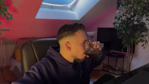 Daimon  online show from 02/21/26, 10:38