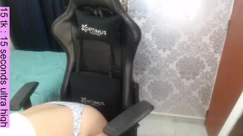 Snapshot of dainalyn chatting on 01/13/26, 11:54 Daina online show from 01/13/26, 11:54