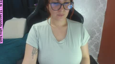 Snapshot of dainalyn chatting on 04/04/26, 11:24 Daina online show from 04/04/26, 11:24