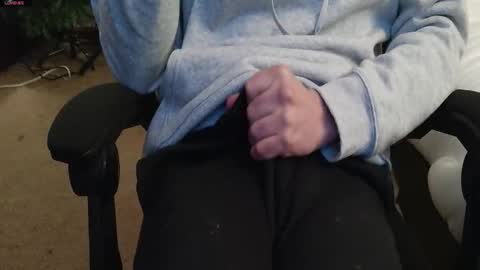 Snapshot of daintydusk1 chatting on 03/17/26, 11:08 daintydusk1 online show from 03/17/26, 11:08