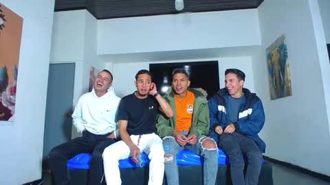 Snapshot of daiquirie chatting on 10/01/25, 01:06 daiquirie online show from 10/01/25, 01:06