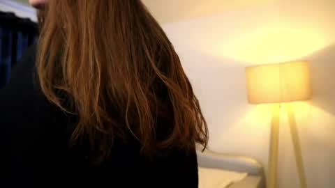 Snapshot of daisha_riley chatting on 09/13/25, 01:33 Lauren            online show from 09/13/25, 01:33