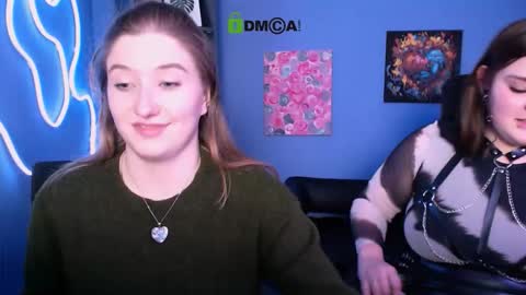 Little Di online show from 10/08/25, 12:08